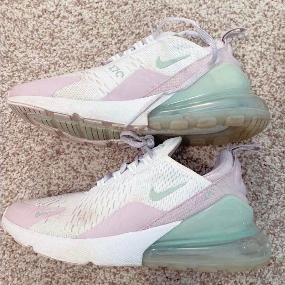 Nike Air Max 270